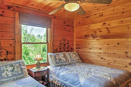 Private Riceville Mtn Cabin With Wraparound Porch!