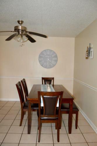 Apartment Living 2 Bed And Bath