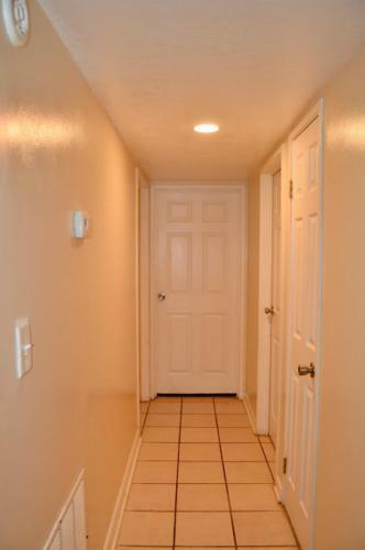 Apartment Living 2 Bed And Bath