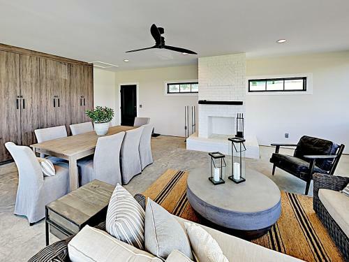 New Listing! Stunning Ranch Home On 10-acre Farm Home