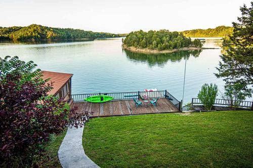 Free Attractions Every Day! - Paradise Point