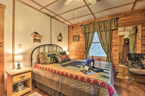 Cosby Cozy Cove Escape With Deck And Fire Pit!