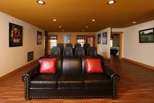 Firefly Nights Chalet