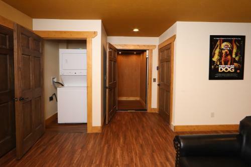 Firefly Nights Chalet