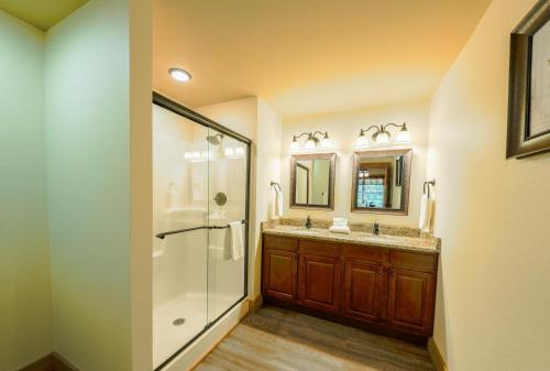 Lap Of Luxury Chalet