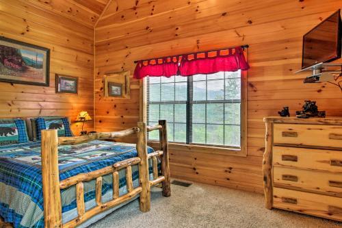 Expansive Cabin In Gatlinburg With Luxury Amenities!