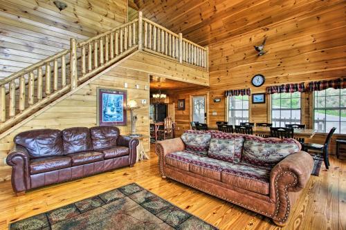 Expansive Cabin In Gatlinburg With Luxury Amenities!