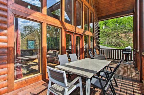 Expansive Cabin In Gatlinburg With Luxury Amenities!