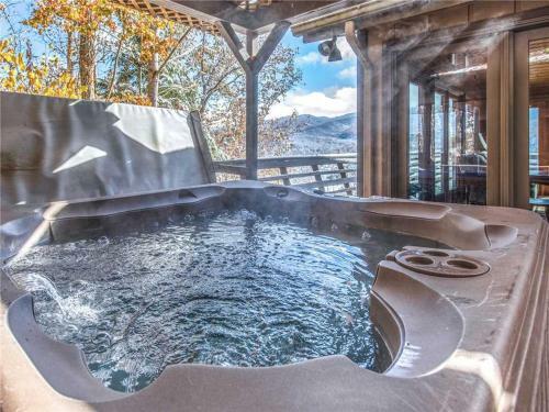 Above The Clouds Ii, 4 Bedrooms, Sleeps 11, View, Pet Friendly, Pool, Golf