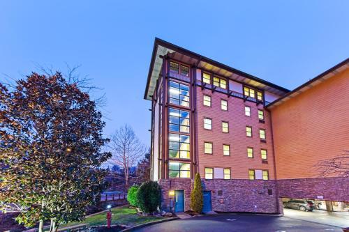 Baskin's Creek Condos III