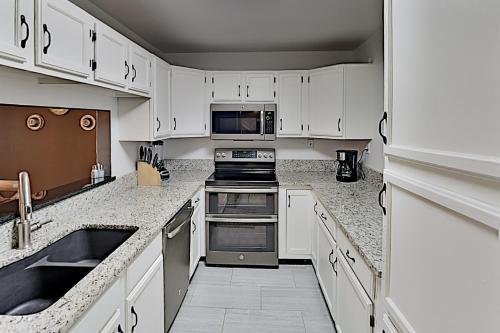 Apartamento Yeti's Hideaway With 3 Pools Near Skiing, Dining Condo
