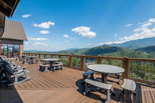 Greystone Pointe Lodge Residence