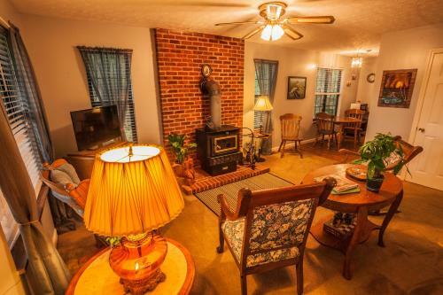 Hostal Nolichuckey Bluffs Bed & Breakfast Cabins