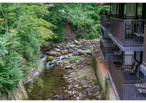 Hotel Bear Creek Inn Gatlinburg, Tn