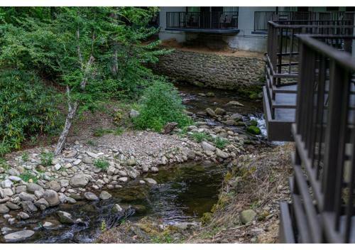 Hotel Bear Creek Inn Gatlinburg, Tn