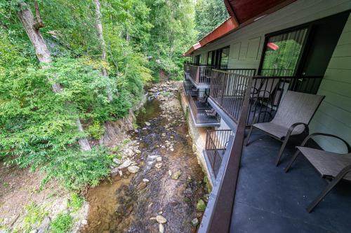 Hotel Bear Creek Inn Gatlinburg, Tn