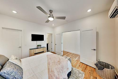 Brand-new Townhome - Steps To Hermitage Park Townhouse