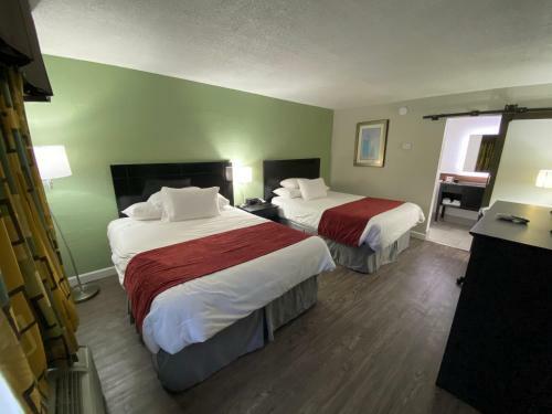 Lx Hotel By Wyndham