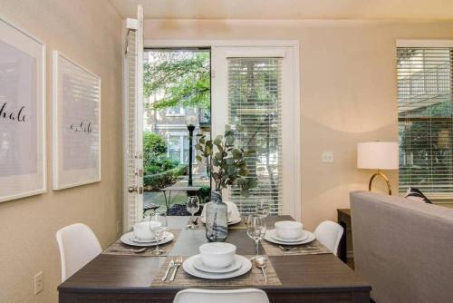 Apartamento A True Walker's Delight! Sleeps 6!