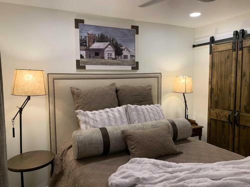 Five-star Historic Boyd Harvey Carriage House
