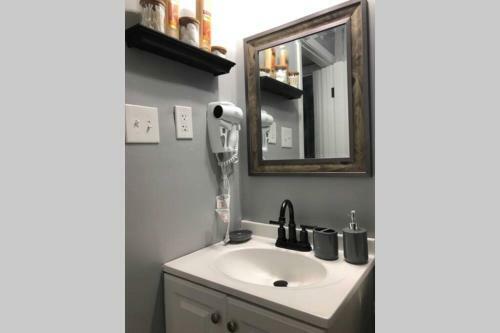 Apartamento Retro Pet Friendly Near University Free Parking 12
