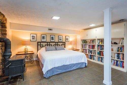 Grand Dream Vacation Home In Nashville 7+ Beds!