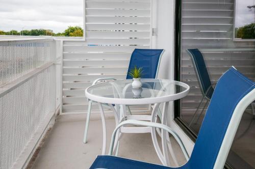 Apartamento Illume - Chic Resort Community - Skyline Balcony Condo