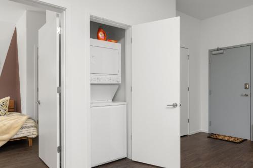 Apartamento Illume - Picture-perfect Oasis - All-suite Layout Condo