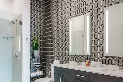 Apartamento Illume - All-suite Corner Unit Overlooking Pool Condo