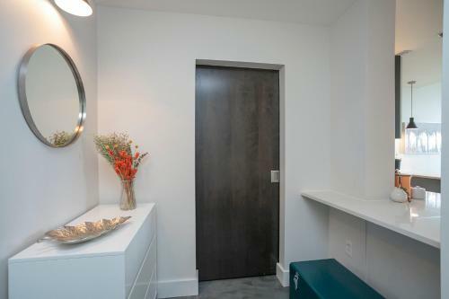 Sleek Furnished Modern Downtown Condo