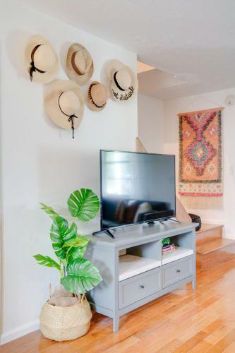 Boho Chic 2bd Walk To Shelby Park And Restaurants!
