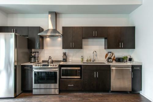 Apartamento Illume - New Elevated Community - All-suite Layout Condo