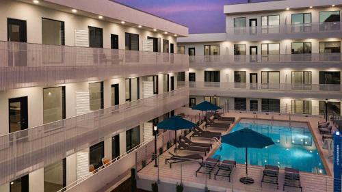Apartamento Illume - New Elevated Community - All-suite Layout Condo
