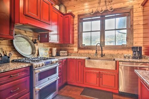 Expansive Norris Lake Cabin With Decks And Dock!