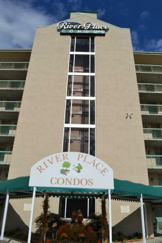 River Place Condos 409 1bd, 2bath