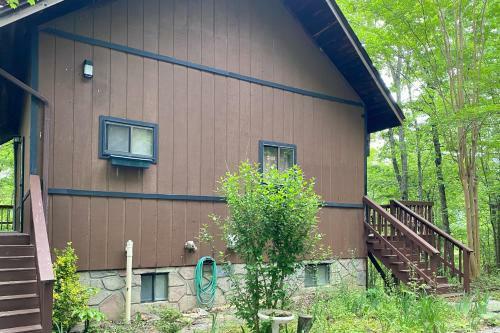 Hillcrest Lodge
