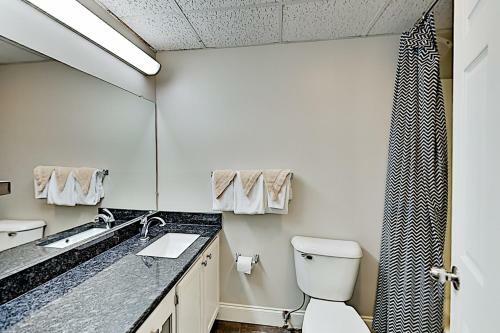 Apartamento Corner Unit With Pool & Superb River Views Condo