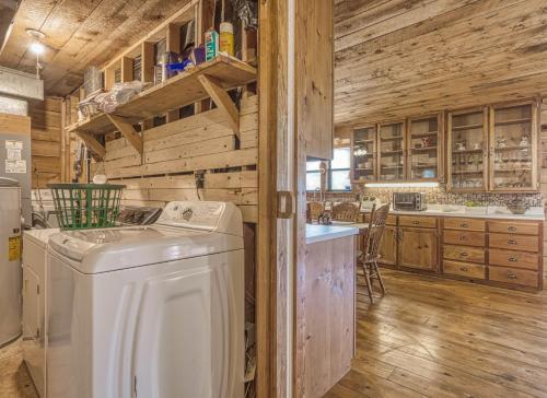 Rustic Serenity Cabin