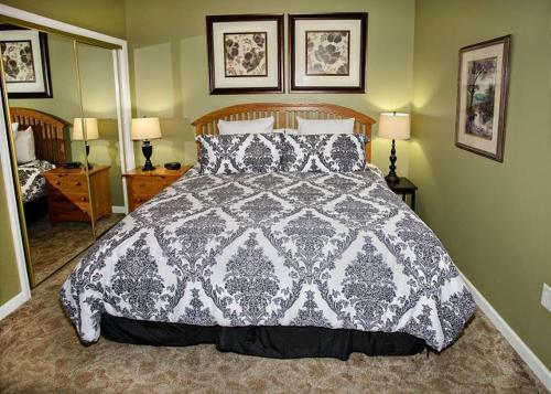 Apartamento Whispering Pines Condos
