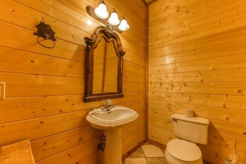 Mountain Theatre Lodge