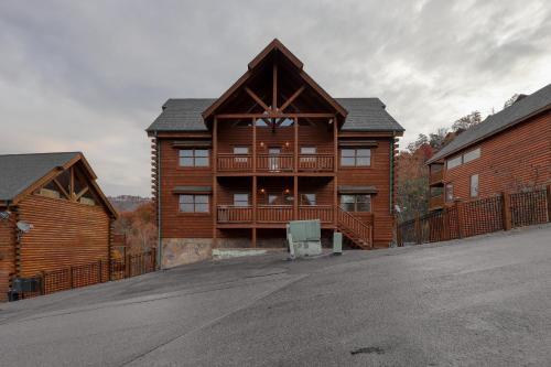 Mountain Theatre Lodge