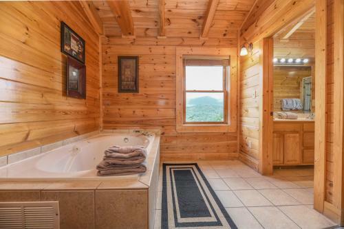 Smokystays 5 Bedroom Cabin