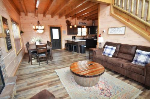 Suite Retreat Near Dollywood