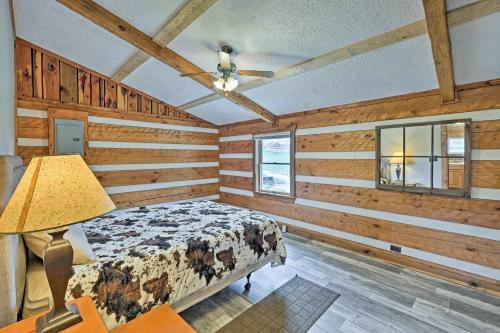 Apartamento Rogersville Barn Apt On 27 Tranquil Acres With Pond!