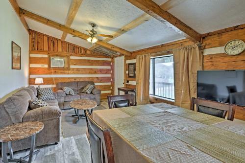 Apartamento Rogersville Barn Apt On 27 Tranquil Acres With Pond!