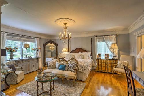 Historic Cedar Hill Mansion With Pool And Patio On Farm
