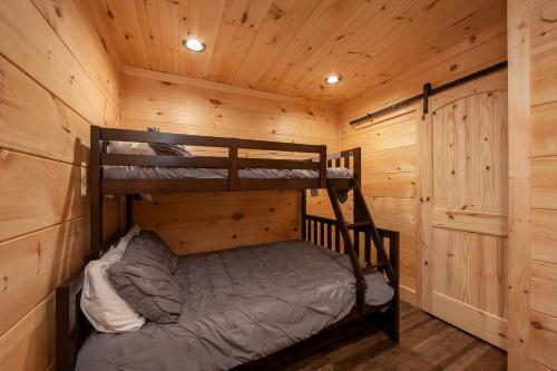 Good Vibes Cabin