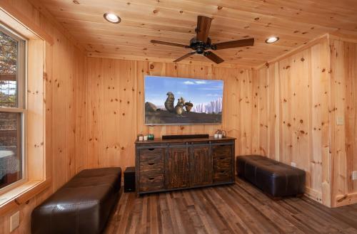Good Vibes Cabin