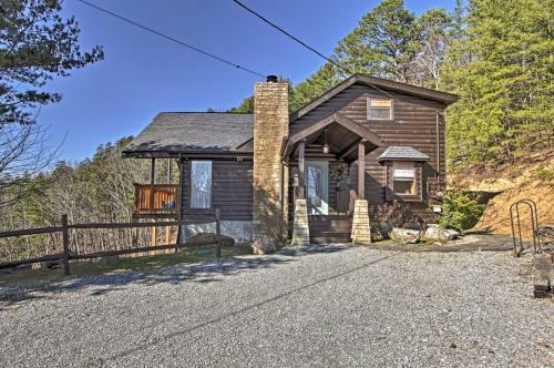 Sevierville Home With Hot Tub - 5 Min To Pigeon Forge