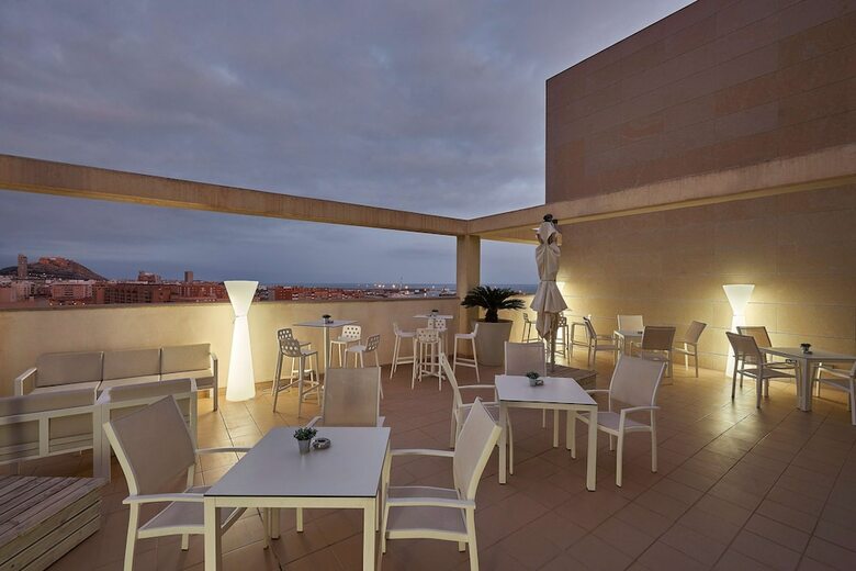 Hotel NH Alicante